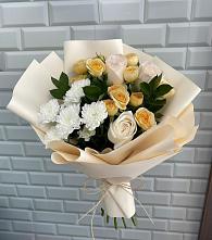 Букет цветов из:  Розы и Хризантемы #REPLACE_PRED# Боево